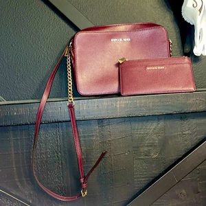 Michael Kors Jet Set Crossbody